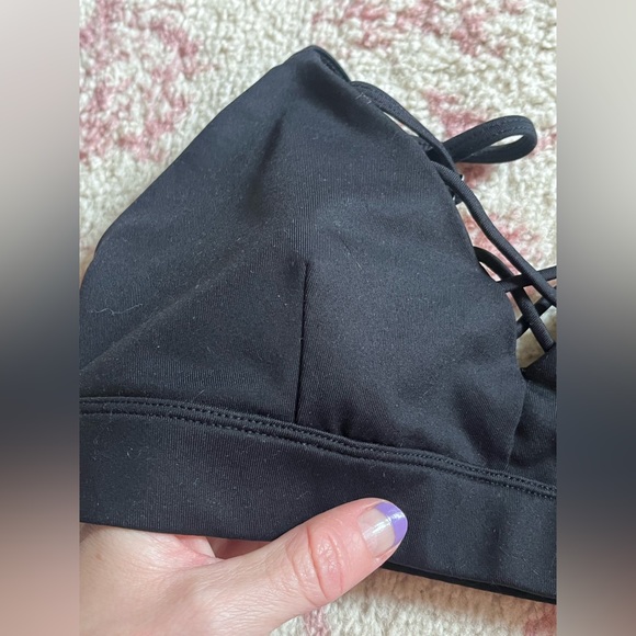 ALO YOGA Interlace Sports Bra Black Size XS (28/30A) - Picture 7 of 11